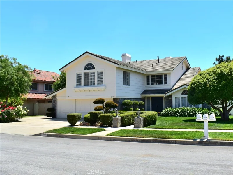 1046 W Westridge Court, Upland, CA 91786