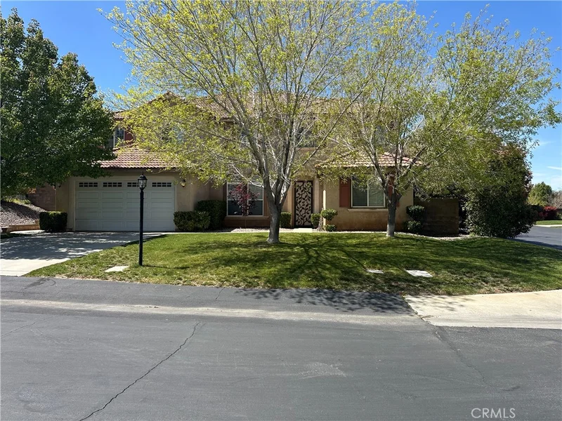 41053 Knoll Drive, Palmdale, CA 93551