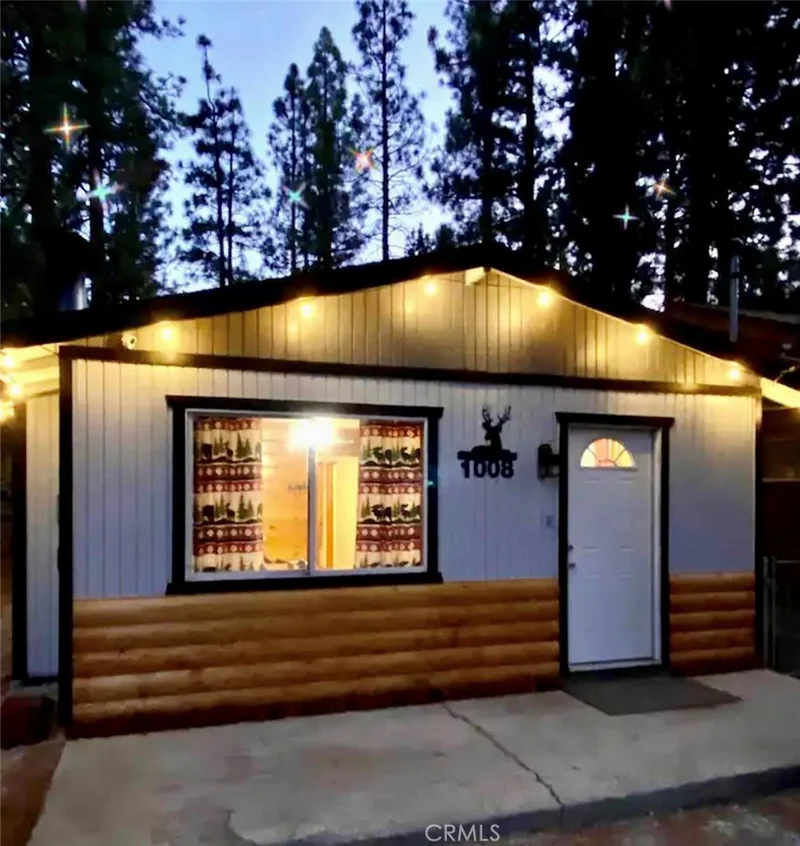 1008 E Country Club Boulevard, Big Bear City, CA 92314