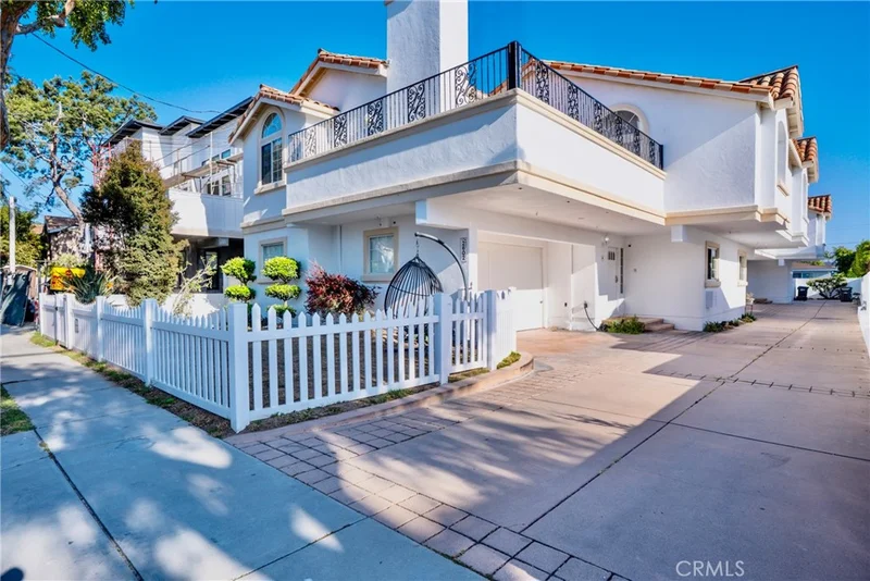 2602 Grant Avenue A, Redondo Beach, CA 90278