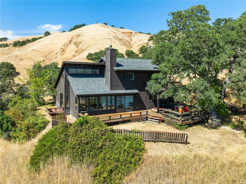 7469 Bruner Drive, Glenhaven, CA 95443