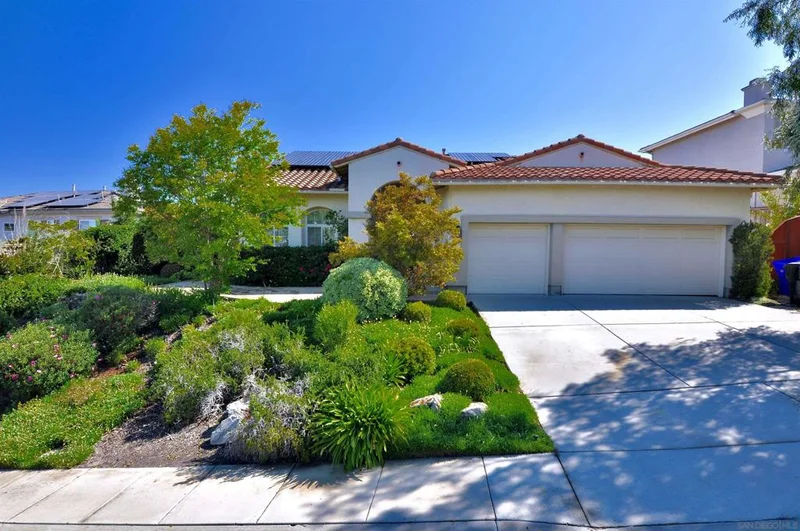 11561 Spruce Run Dr, San Diego, CA 92131
