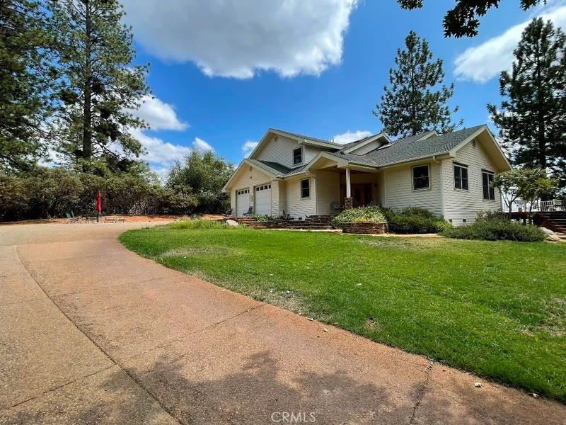 5637 Lakeside Road, Mariposa, CA 95338