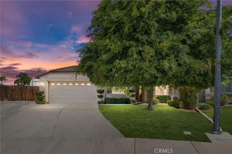 5525 Cherry Creek Lane, Bakersfield, CA 93314