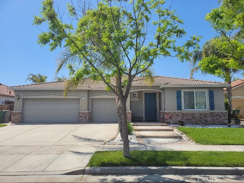 511 Milano Court, Los Banos, CA 93635