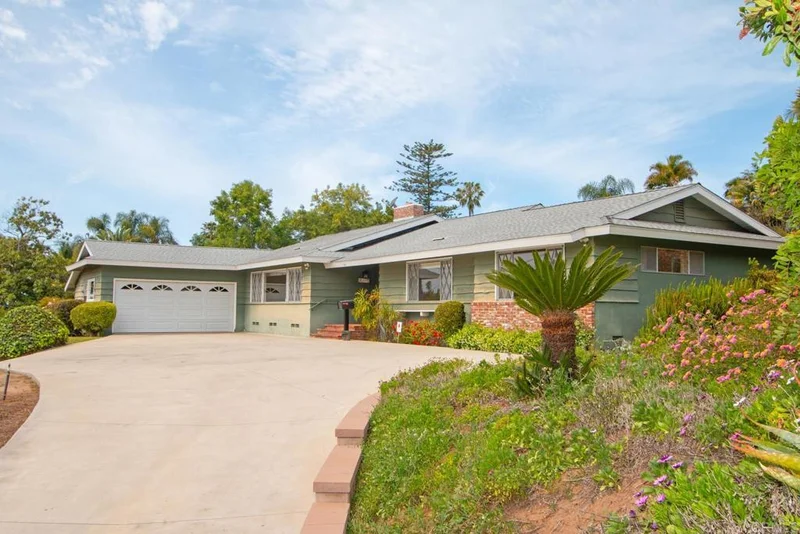 1124 Alta Vista Drive, Vista, CA 92084