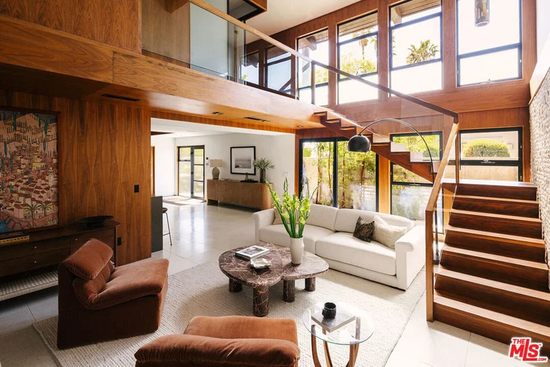 5523 Tuxedo Terrace, Los Angeles, CA 90068
