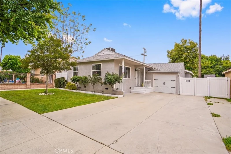 19039 Vanowen Street, Reseda, CA 91335