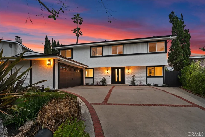 6216 Ellenview Avenue, West Hills, CA 91307