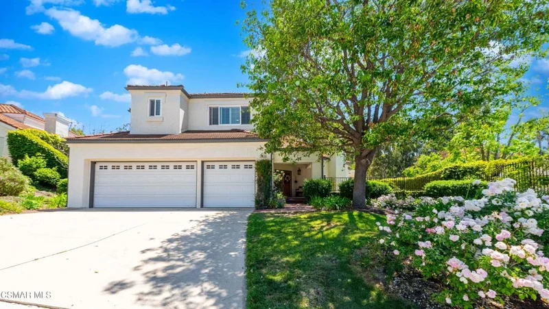 11816 Maple Crest Street, Moorpark, CA 93021