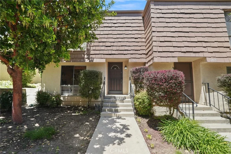 27443 Country Glen Road, Agoura Hills, CA 91301