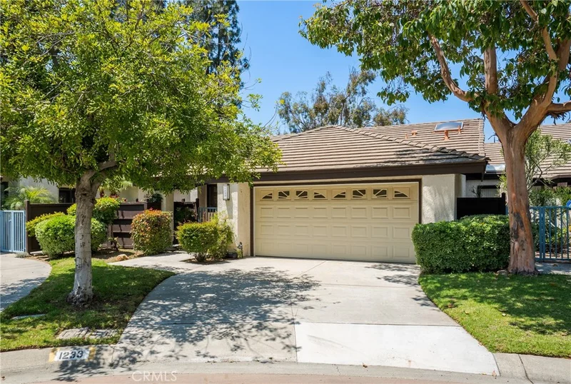 1233 N Diamond Bar Boulevard, Diamond Bar, CA 91765