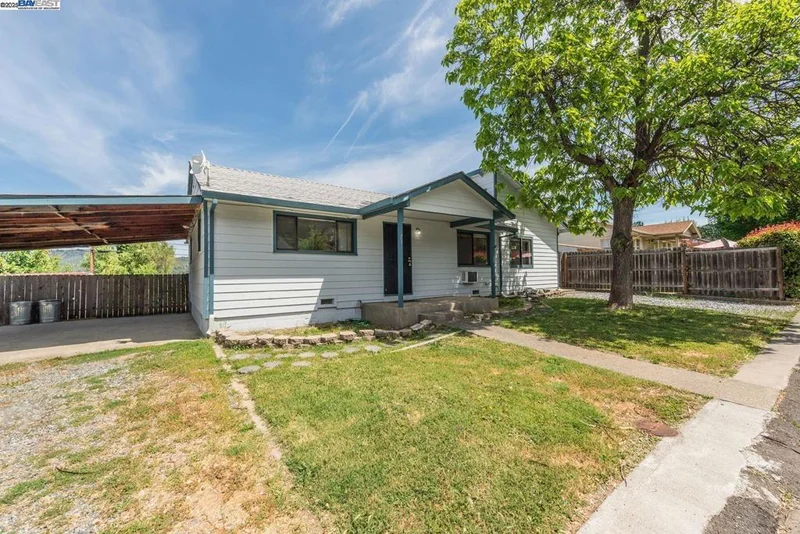 71 First Ave, Lewiston, CA 96052