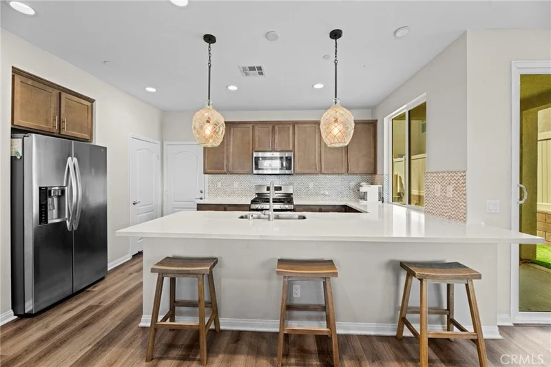 4233 Powell Way 102, Corona, CA 92883