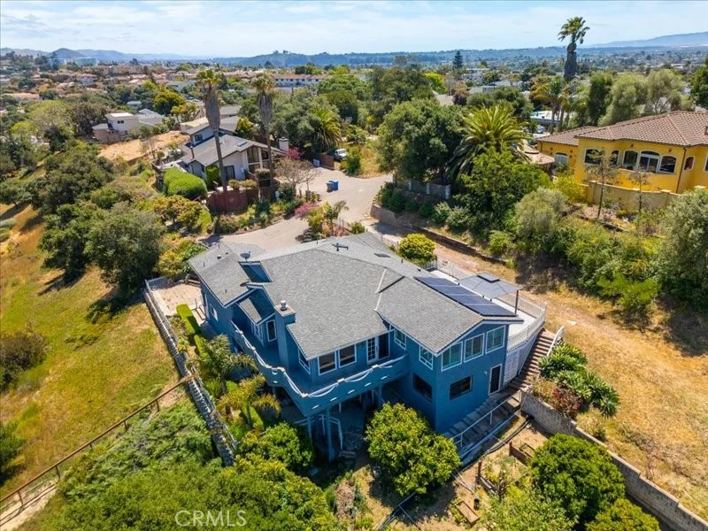 1039 Ritchie Road, Grover Beach, CA 93433