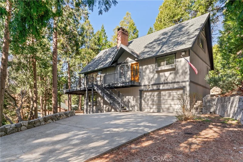 300 Pioneer Road, Lake Arrowhead, CA 92352