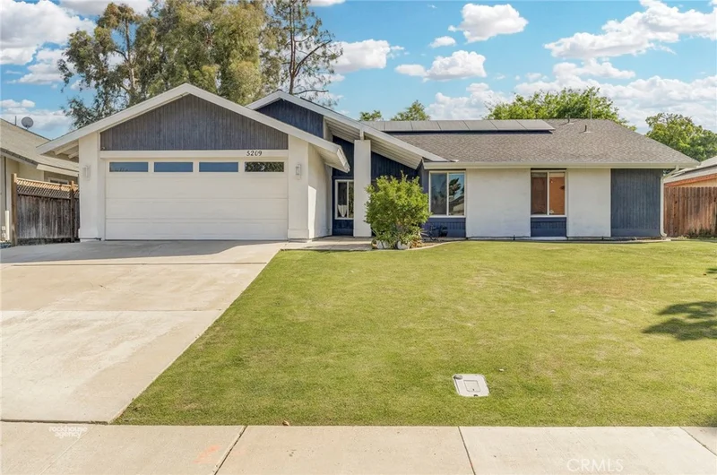 5209 Pla Vada Drive, Bakersfield, CA 93306