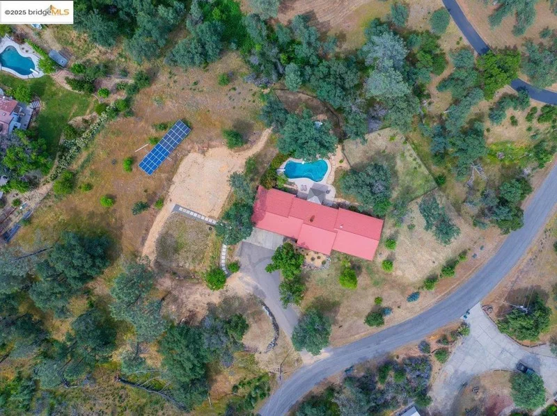 15086 Vista Knolls, Redding, CA 96001