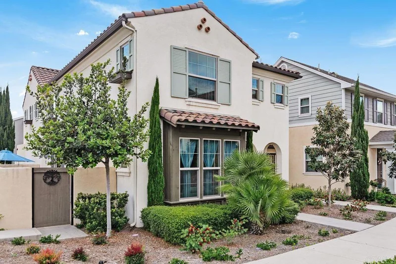 4304 Pacifica Way 2, Oceanside, CA 92056