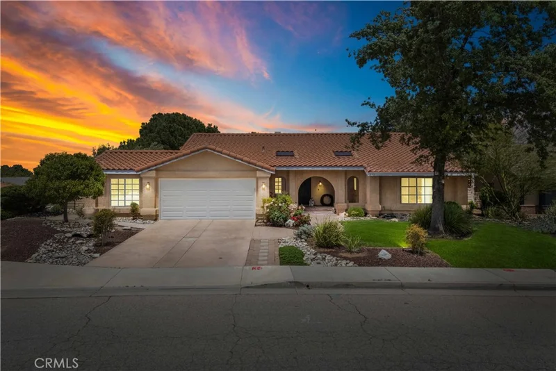 5545 Pine Avenue, Palmdale, CA 93551