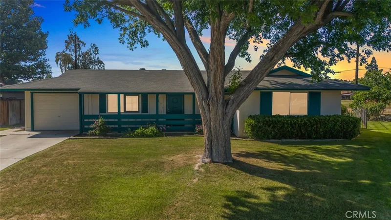6216 Bel Aire Way, Bakersfield, CA 93309