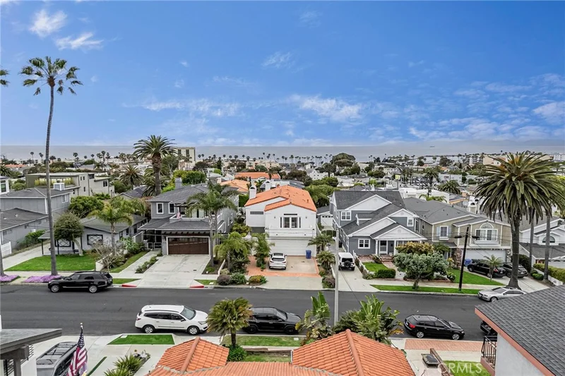 410 S Gertruda Avenue, Redondo Beach, CA 90277
