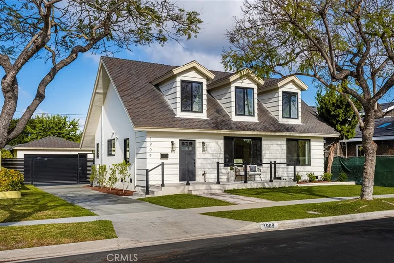 1909 Montair Avenue, Long Beach, CA 90815
