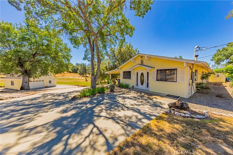 43096 Deer Trail Way, Coarsegold, CA 93614
