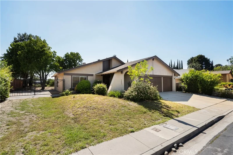 11417 Edenberg Avenue, Porter Ranch, CA 91326