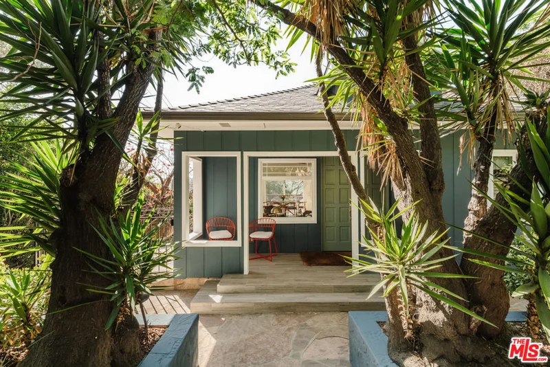 1901 Apex Avenue, Los Angeles, CA 90039