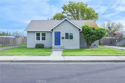 936 Park Street, Turlock, CA 95380