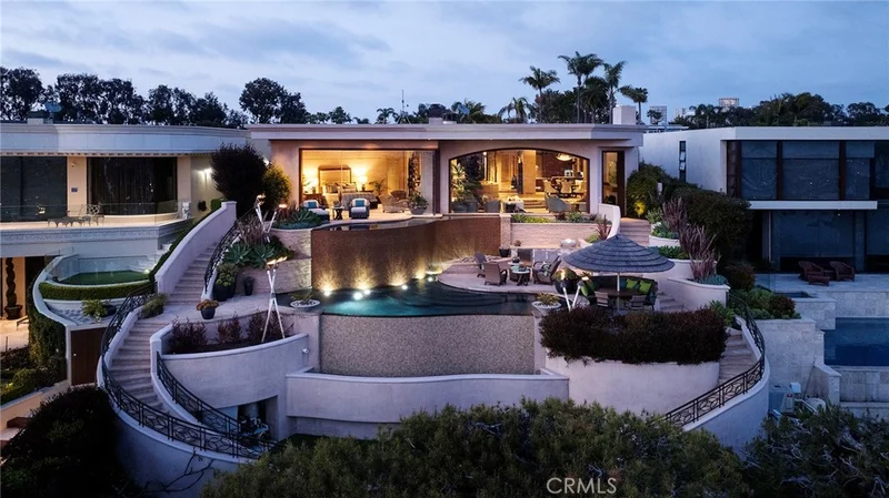 1131 Dolphin Terrace, Corona Del Mar, CA 92625