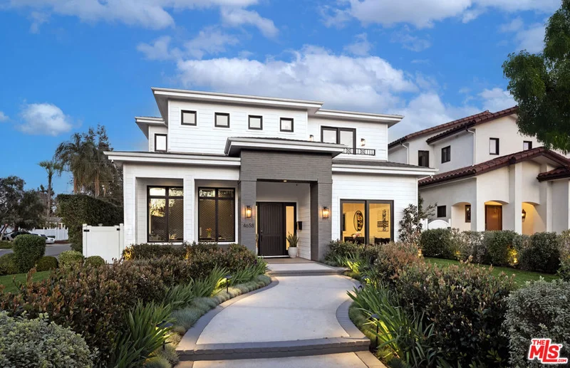 4658 Mary Ellen Avenue, Sherman Oaks, CA 91423