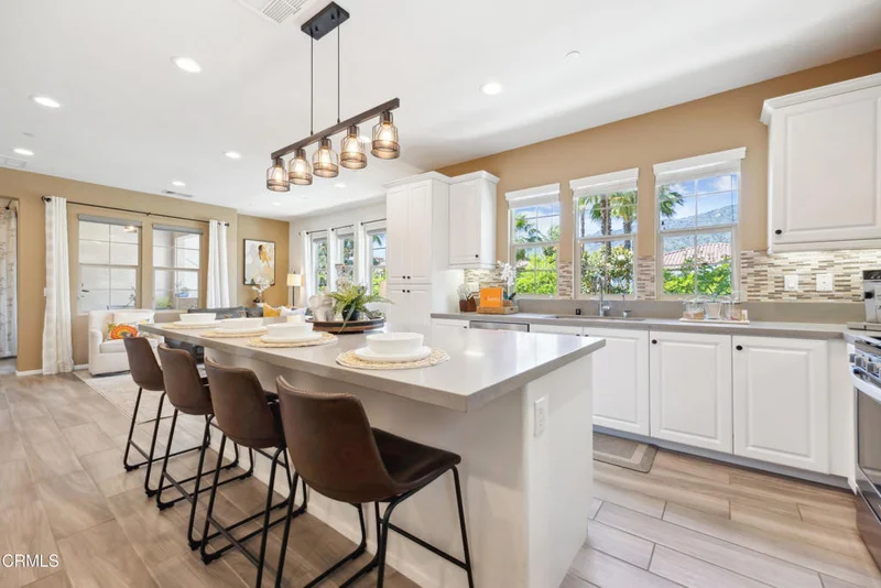 865 Orchid Way A, Azusa, CA 91702