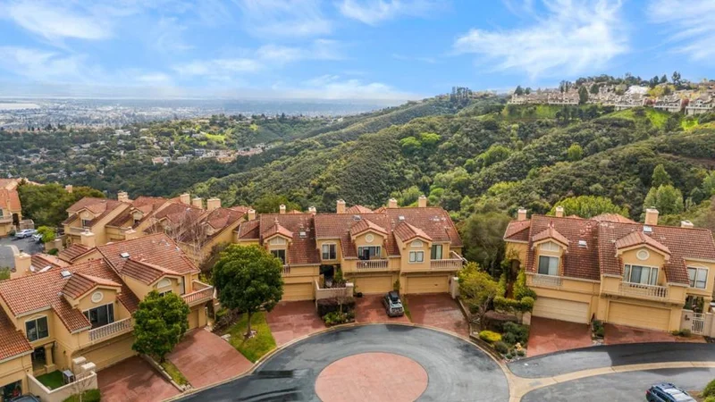 9 Mayflower Lane, San Carlos, CA 94070