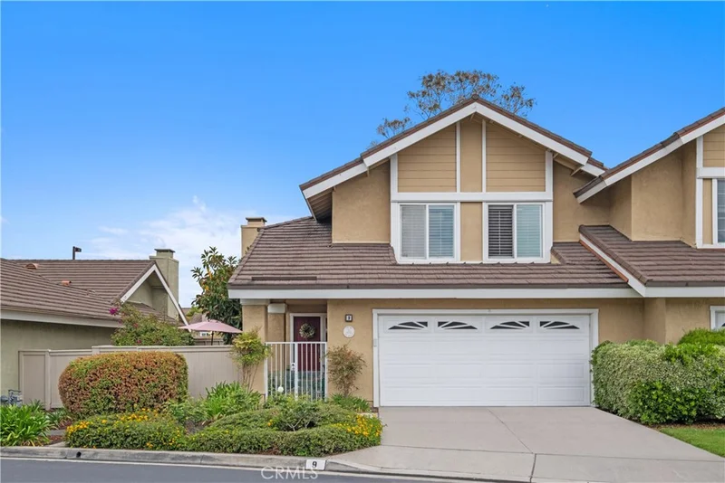 9 Northgrove 11, Irvine, CA 92604