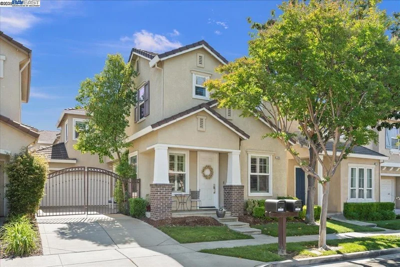 2765 Lotus St, Pleasanton, CA 94588