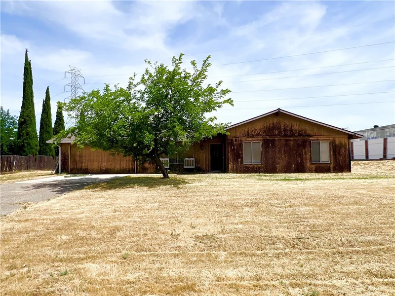25553 El Vado Drive, Madera, CA 93638