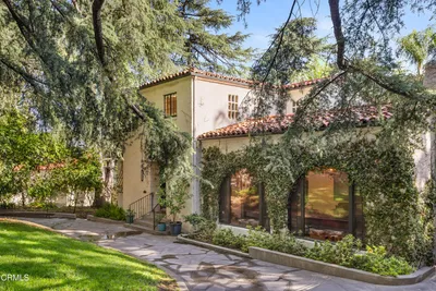 5321 Alta Canyada Road