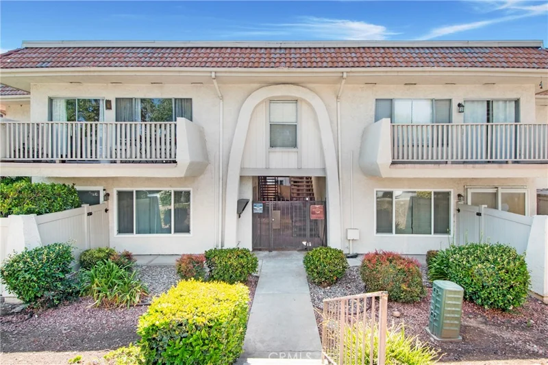 4575 Ramona Avenue 16, La Verne, CA 91750