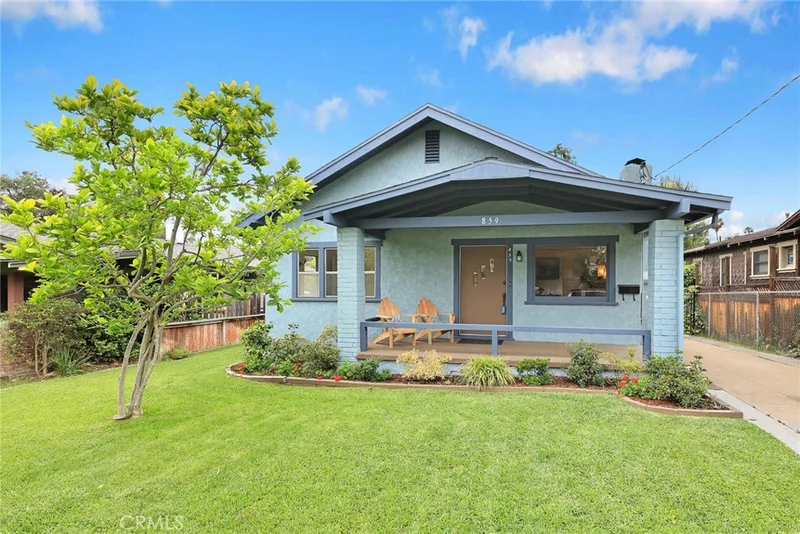 859 N Chester Avenue, Pasadena, CA 91104