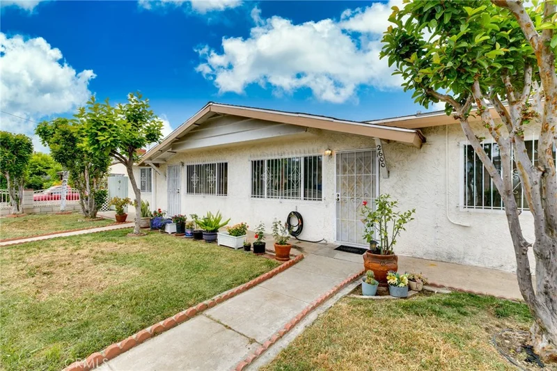 2600 Falling Leaf Avenue, Rosemead, CA 91770