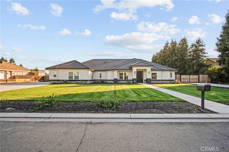 6185 Shelby Street, Atwater, CA 95301