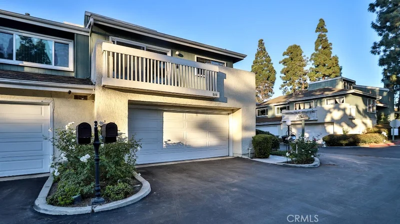 860 69 Village 69, Costa Mesa, CA 92626