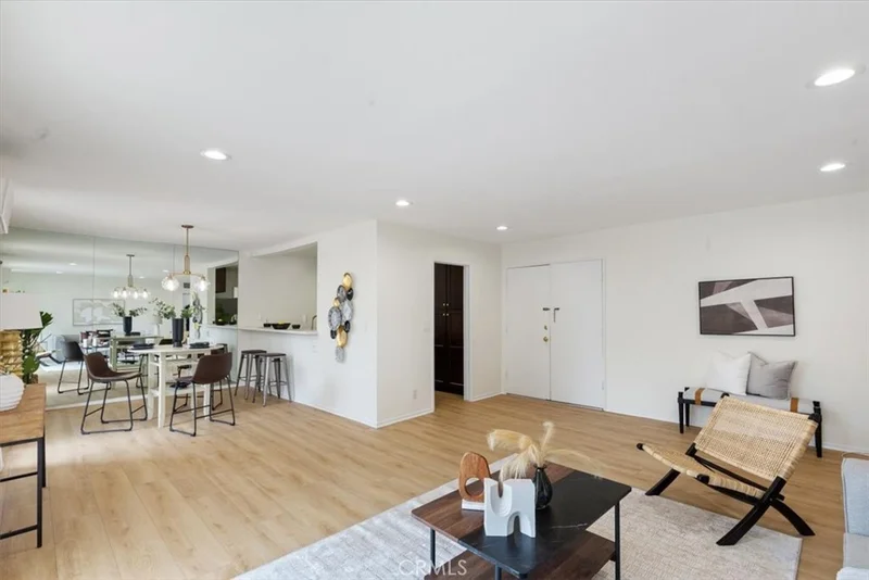 1127 E Del Mar Boulevard 427, Pasadena, CA 91106