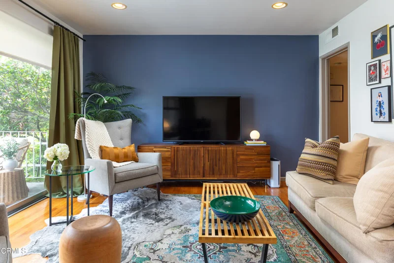 103 W Mountain Street C, Glendale, CA 91202