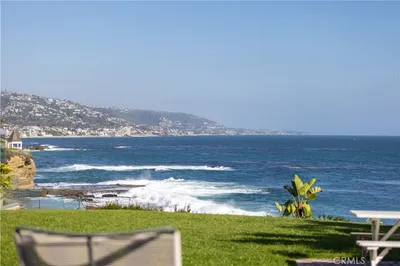 1041 Marine Drive photo 2