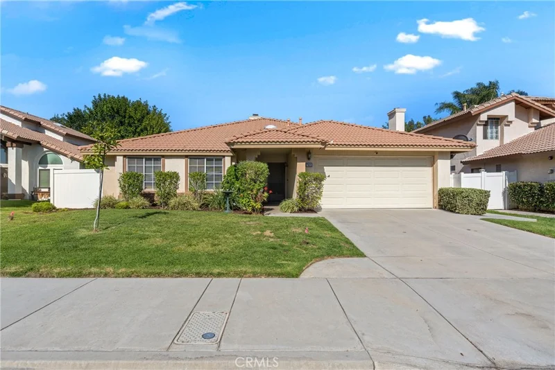 7905 Valencia Court, Highland, CA 92346