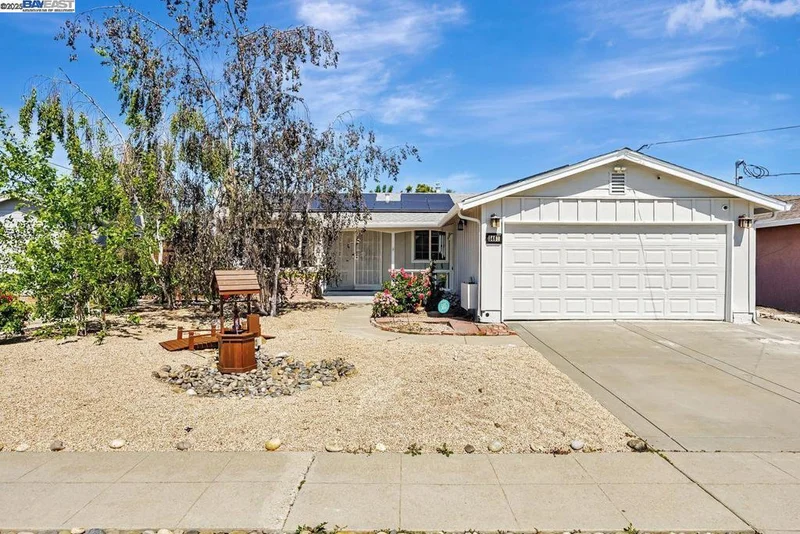 5461 Lafayette Ave, Newark, CA 94560