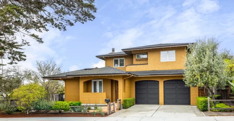 901 Capitola Avenue, Capitola, CA 95010